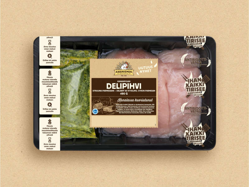 Kariniemen Kanalassa kuoriutunut kananpojan delipihvi sitruuna-parmesaani Kariniemen Kanalassa kuoriutunut kananpojan delipihvi sitruuna-parmesaani